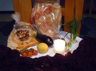 Titelbild: "Koscher und Halal kochen" Wochenende für SchülerInnen