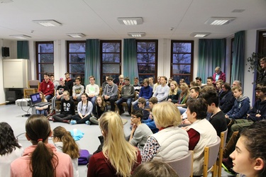 Titelbild: Firmbewerberwochenende mit dem Bischof (19.-21.01.)