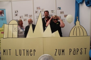 Titelbild: "Damit wir klug werden" Evangelischer Kirchentag in Stuttgart