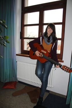 Titelbild: "Entdecke neue Saiten!" Gitarrenwochenende in Roßbach 
