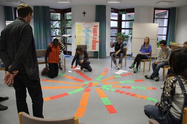 Titelbild: Gruppenleitergrundkurs für den Erwerb der JuLeiCa im Oktober